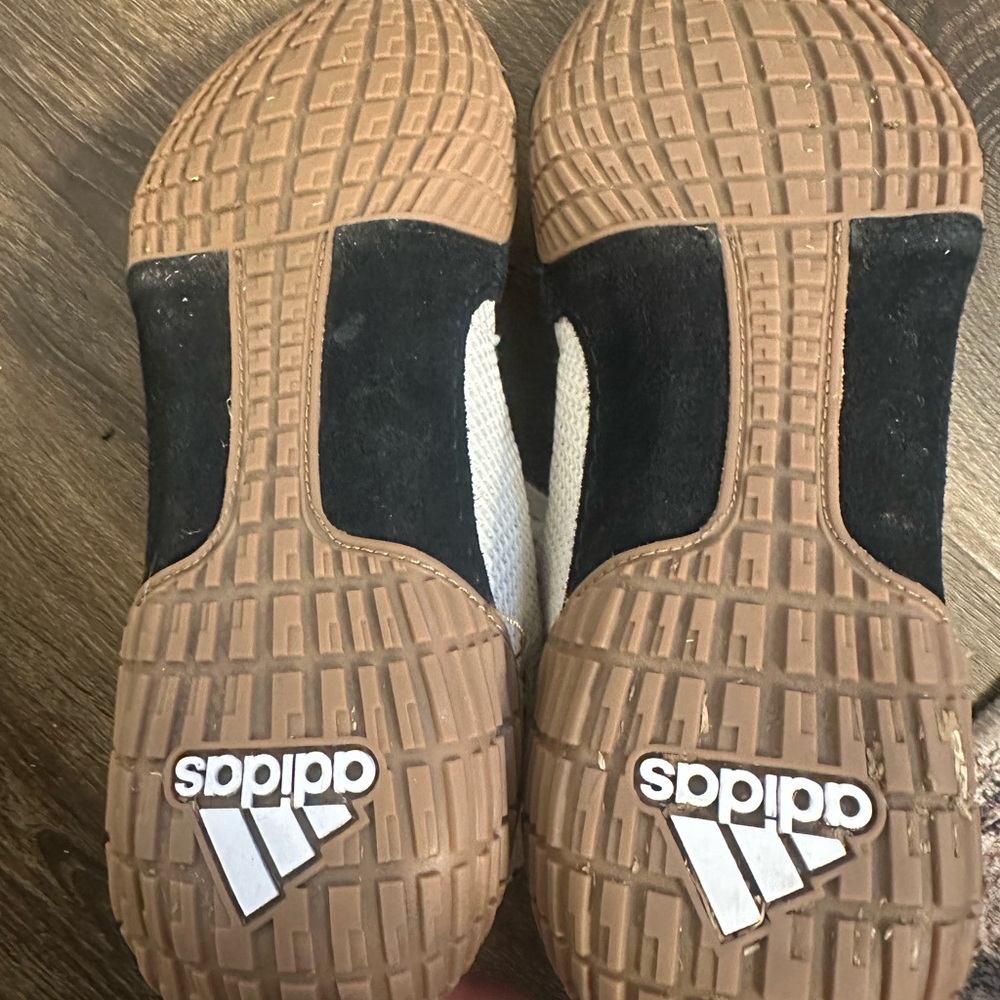 adidas wrestling shoes - Picture 4 of 5